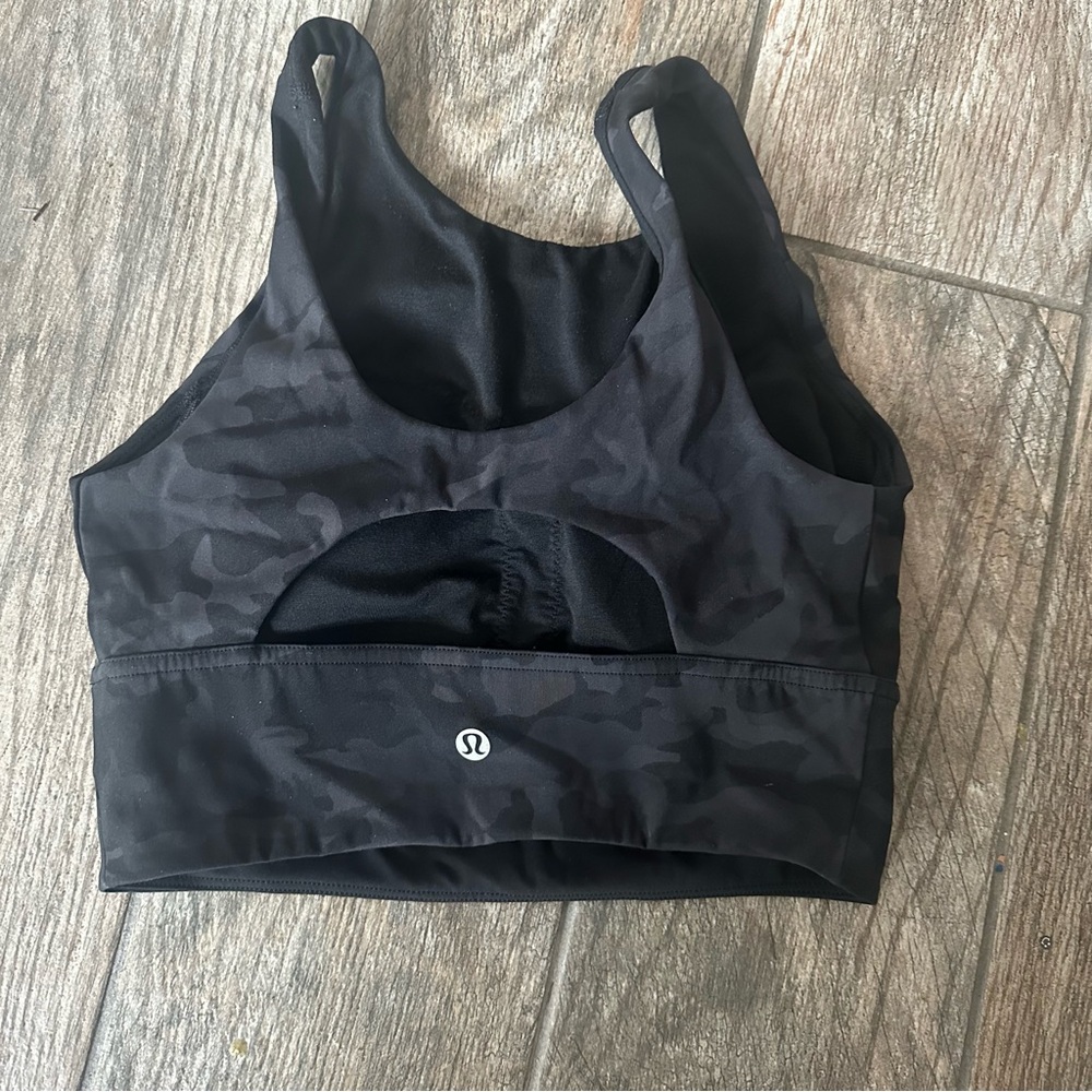 Lululemon Stronger As One Long Line Bra SZ 4 - Picture 3 of 9